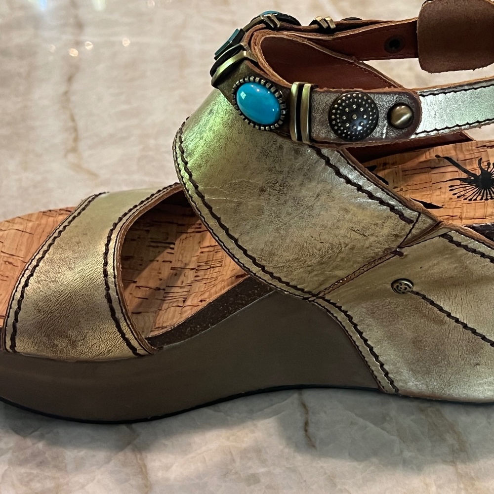 Leather Gold and Brown Women's Sandals